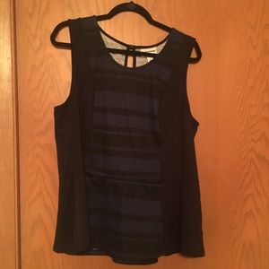 Blue and black paneled 3X Pure Energy top